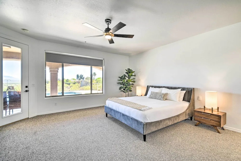 Pool, Spa & Putting Green: Fountain Hills Home!