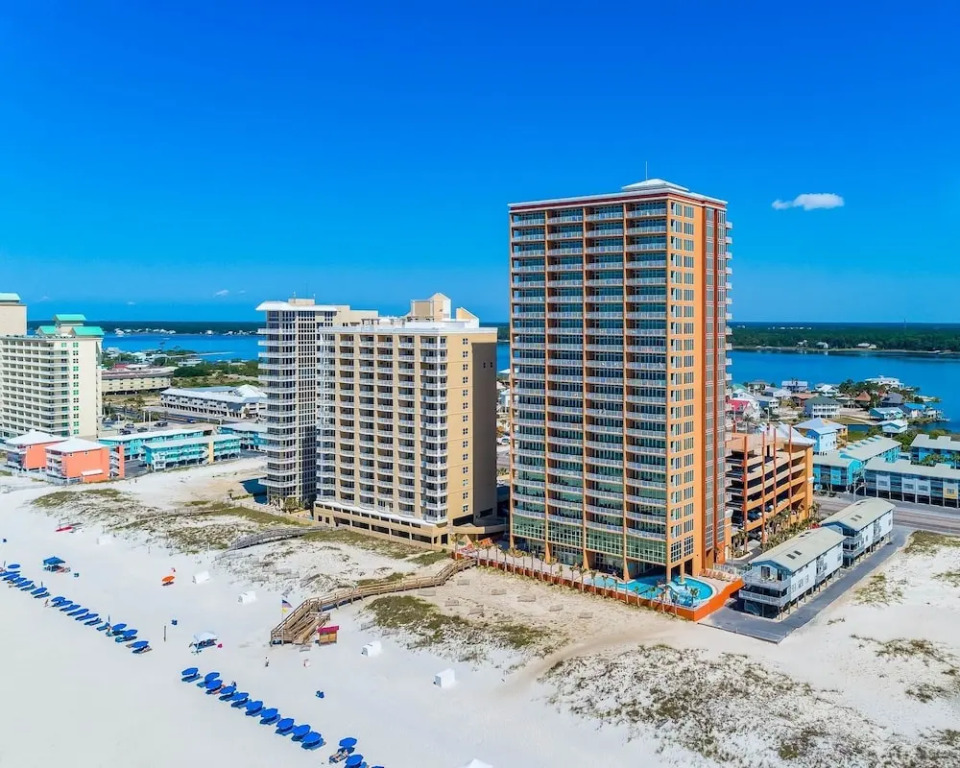 Phoenix Gulf Shores 702 3 Bedroom Condo