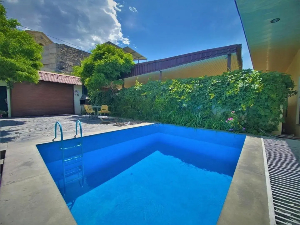 Large 5 bedroom VIP Villa 2