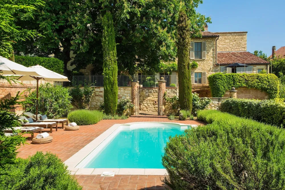 Villa Truffle