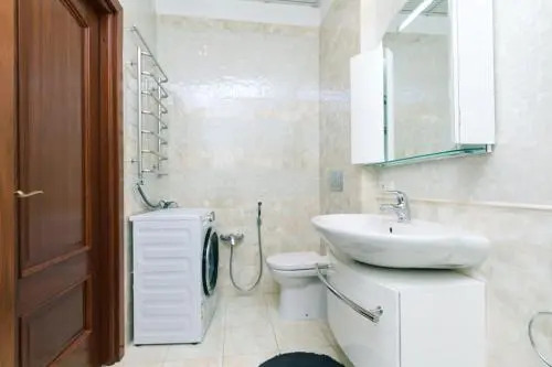 VIP 2 bedroms right near Khreashatik