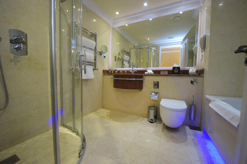 Kilronan Castle Hotel & Spa