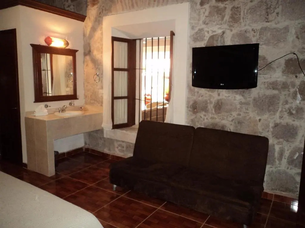 Mansion Serrano Hotel