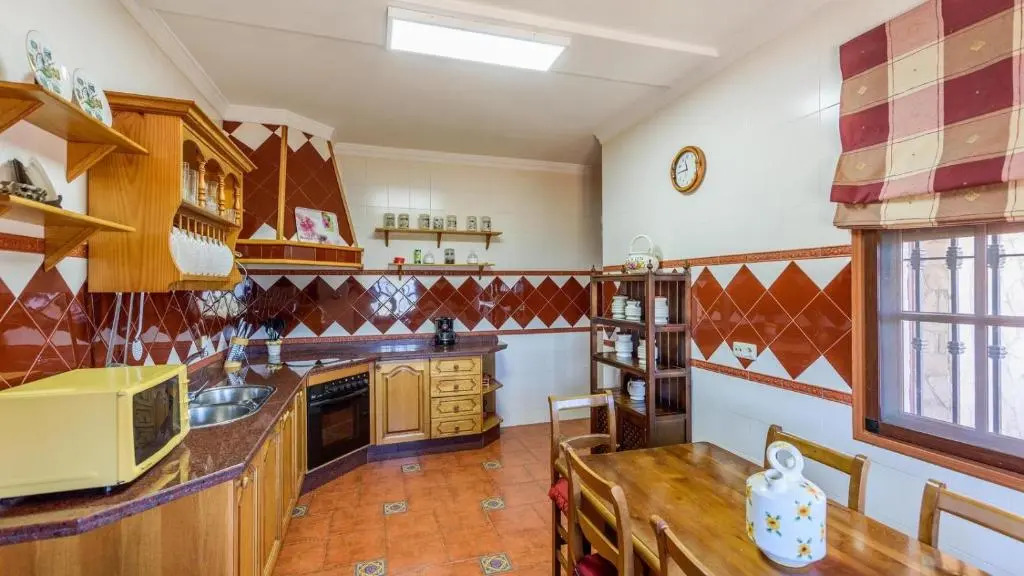 Casa Barrera El Gastor by Ruralidays