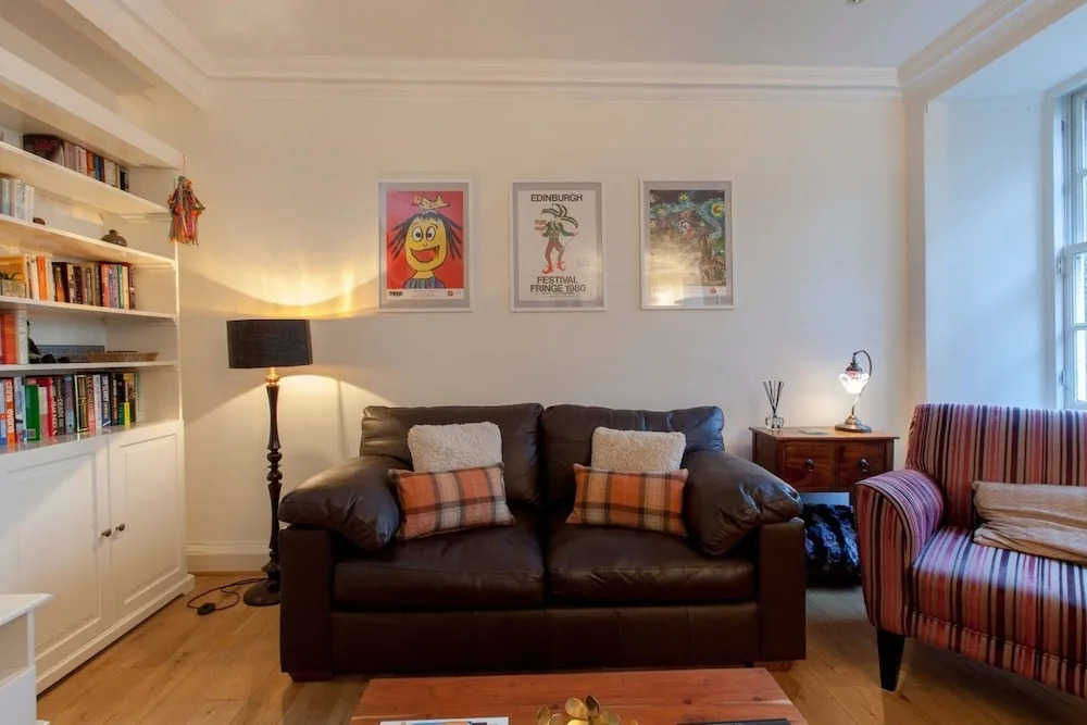 Central Cosy Home for 6 in Edinburgh
