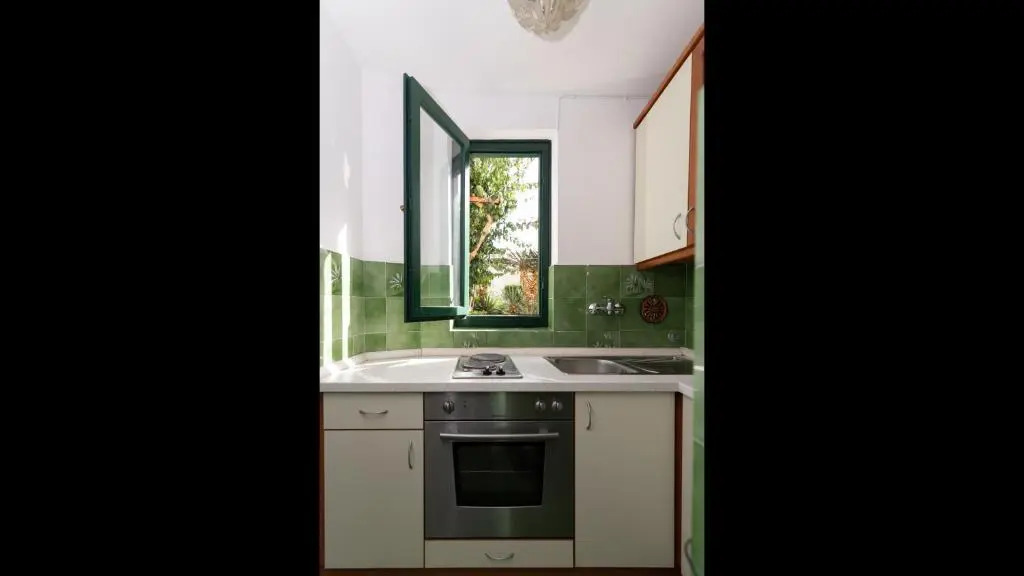 Lovely 2-bedroom Apartment Sonia, Sleeps 6