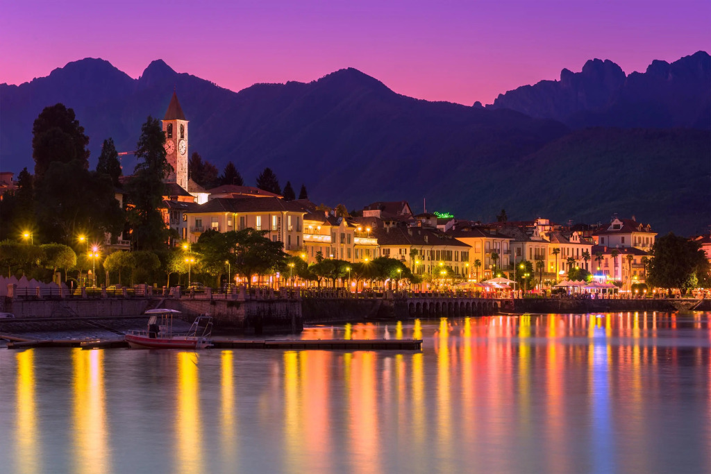 Sunrise in Baveno - Happy Rentals