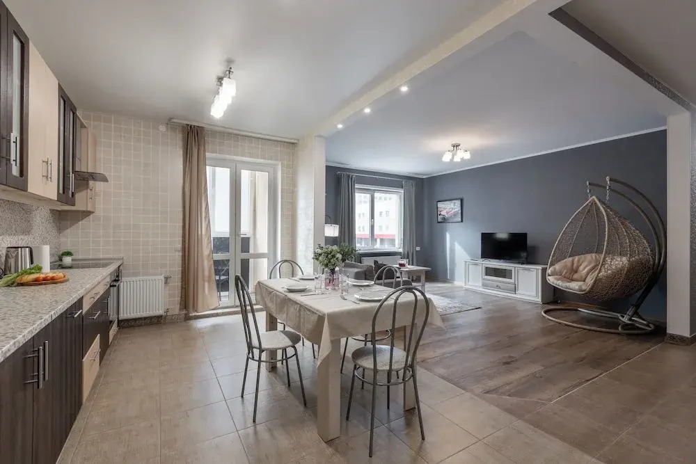 Stylish apartments near metro Vostok