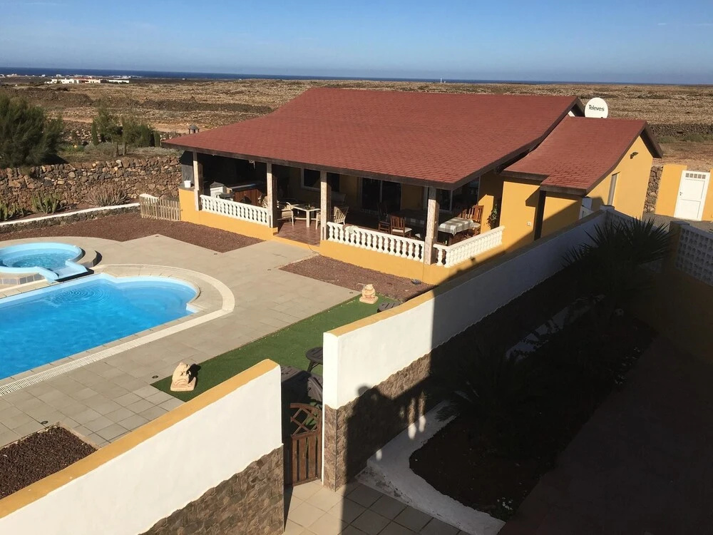 Seaside Villa in El Roque  with Private Pool