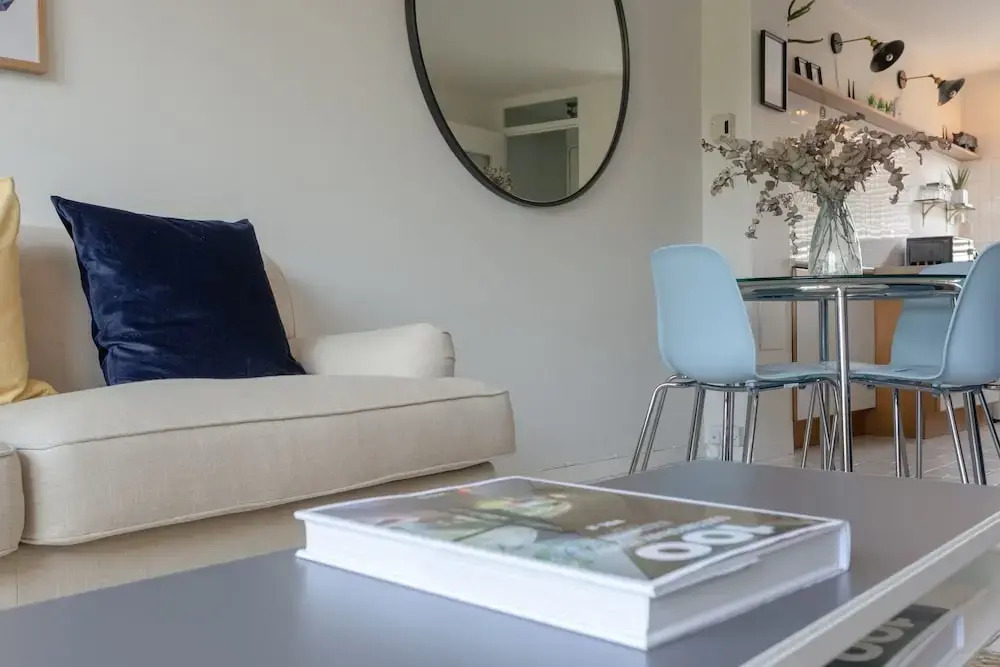 Amazing 2 Bedroom House in Putney