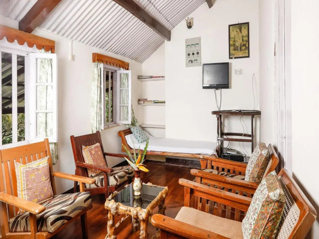Devashola Homestay
