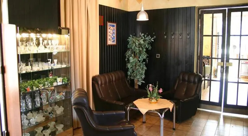 EA Hotel Jasmín