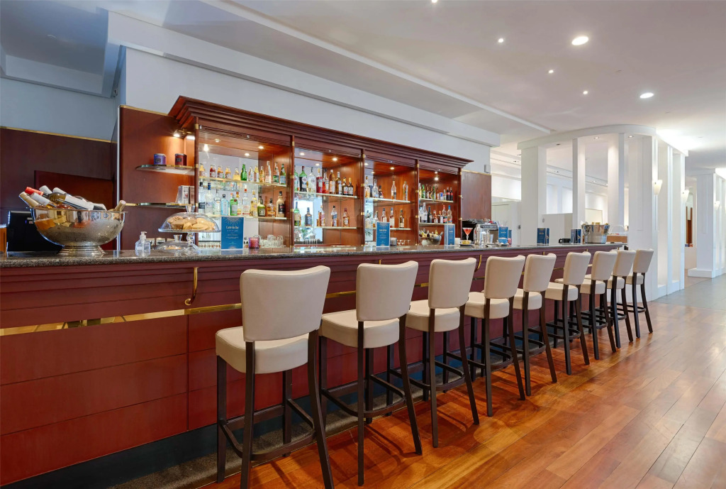 Occidental Paris Levallois