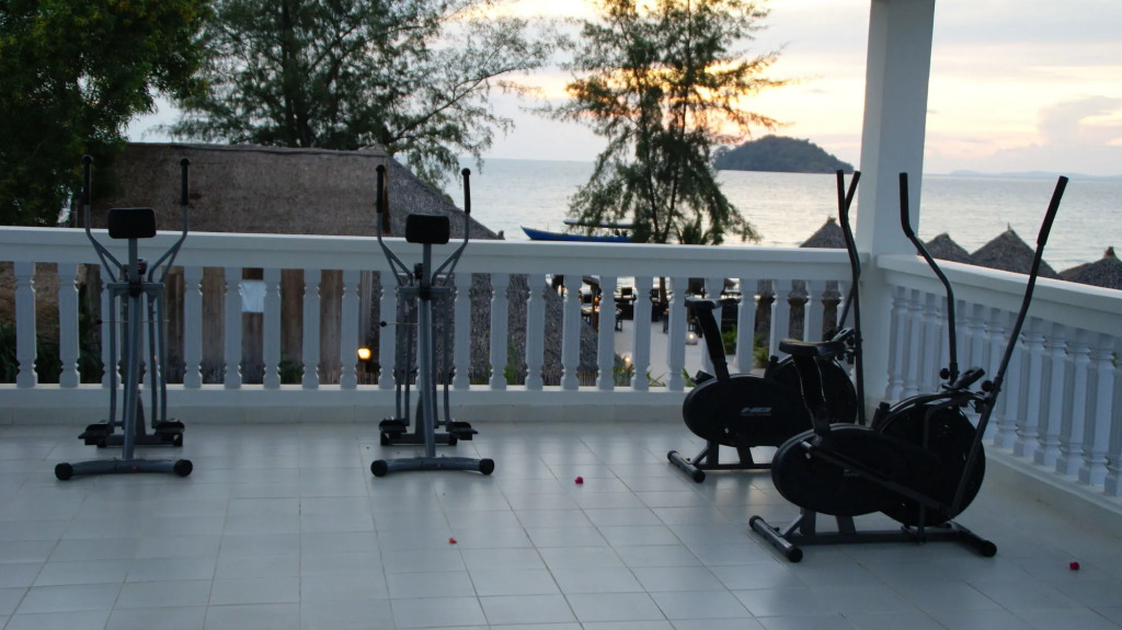 Mary Beach Hotel & Resort
