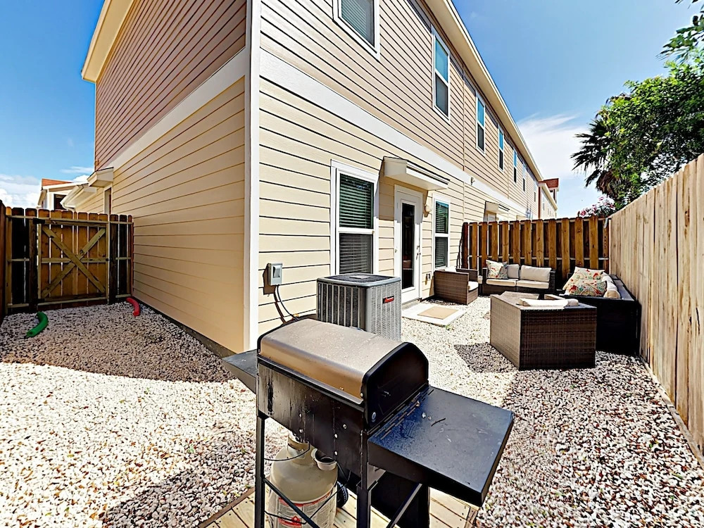 A Pearl's Place @ BeachSides - 3 Br Condo