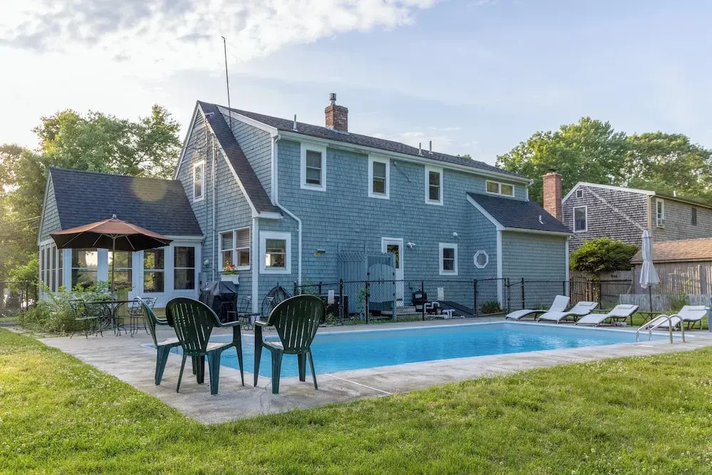 Pool & Screened Deck! Home 2 Mi to Mashpee Commons