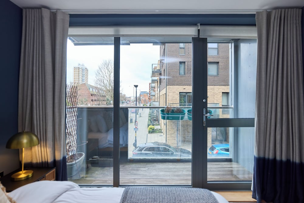 The Penny Court Apartment