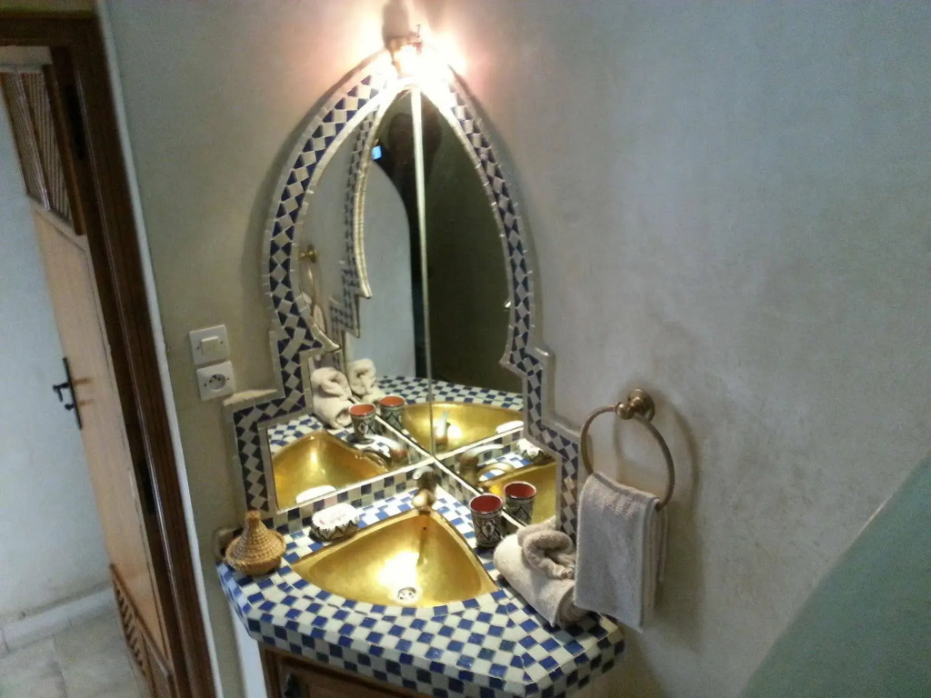 RIAD KECHMARA