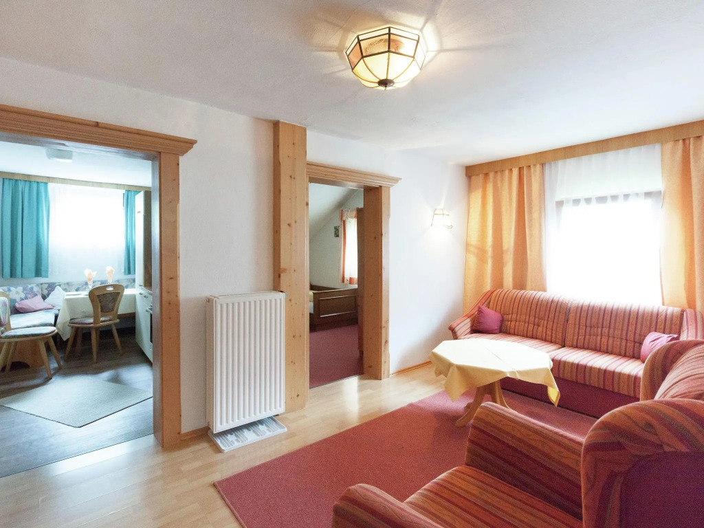 Chalet in Vent Near Stablein Ski Lift