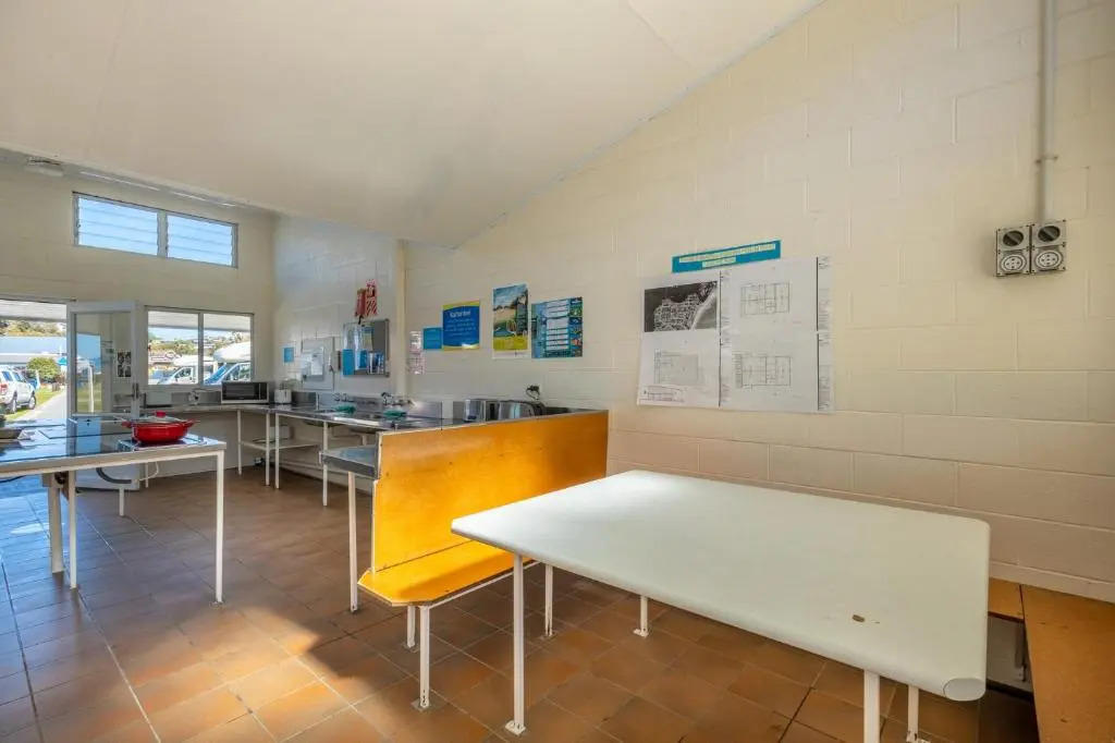 Kaiteriteri Recreation Reserve Cabins