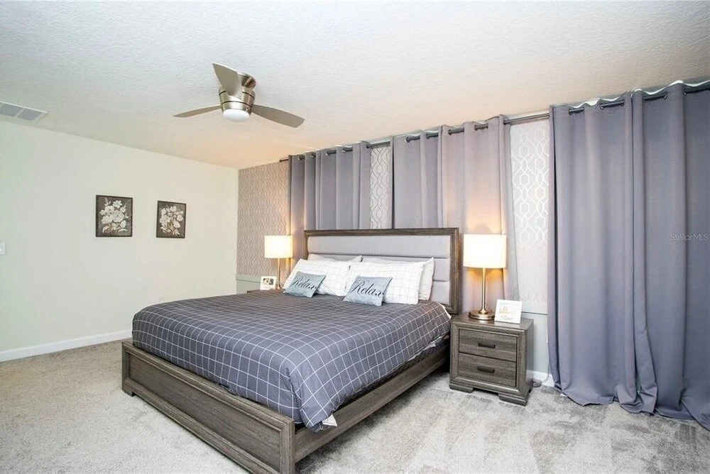 Family Fun 6-Bedroom Villa near Disney with Private Pool
