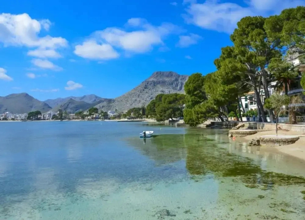House in Pollensa Near Beaches & Golf Club