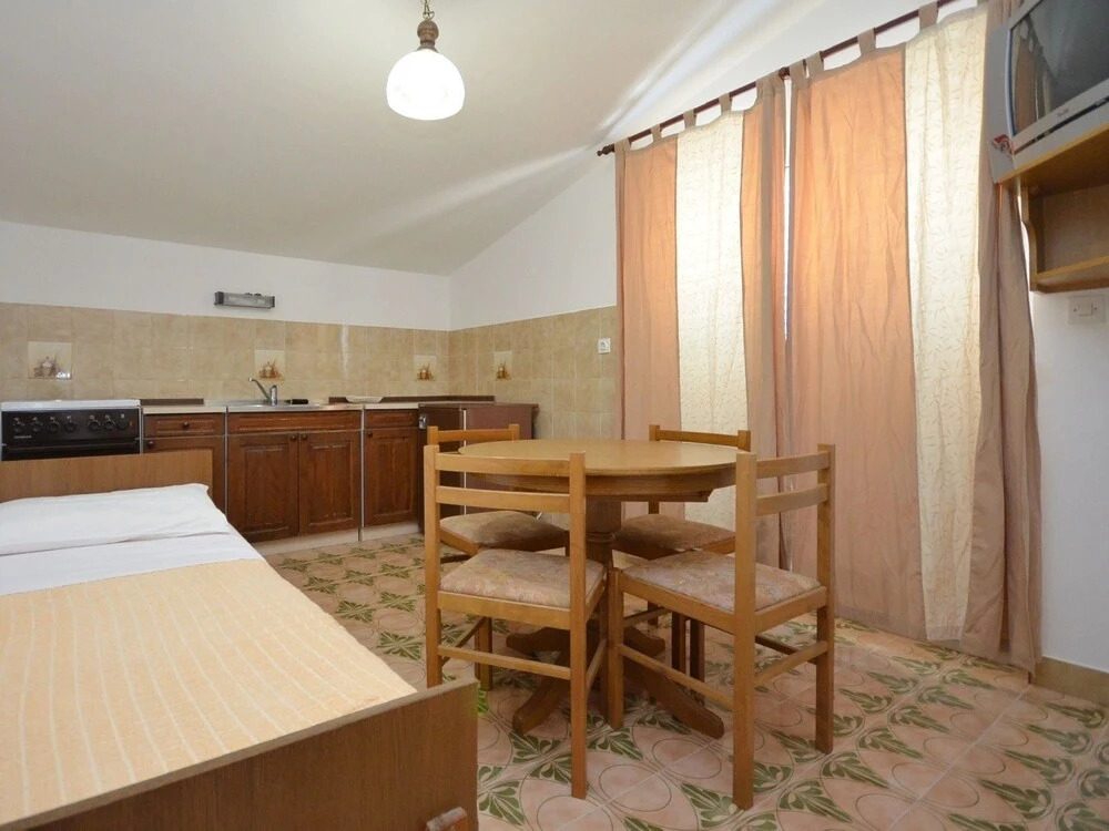 Apartments Edi