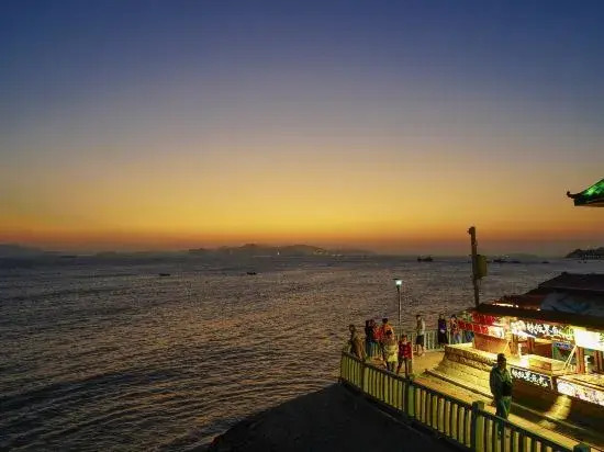 AMOY·Happiness Home Inn (Cozy Retreat Near the Sea, Huandao South Road)