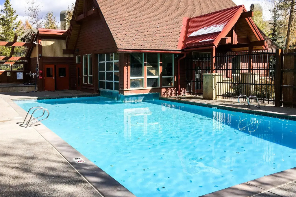 Pine Ridge Condos