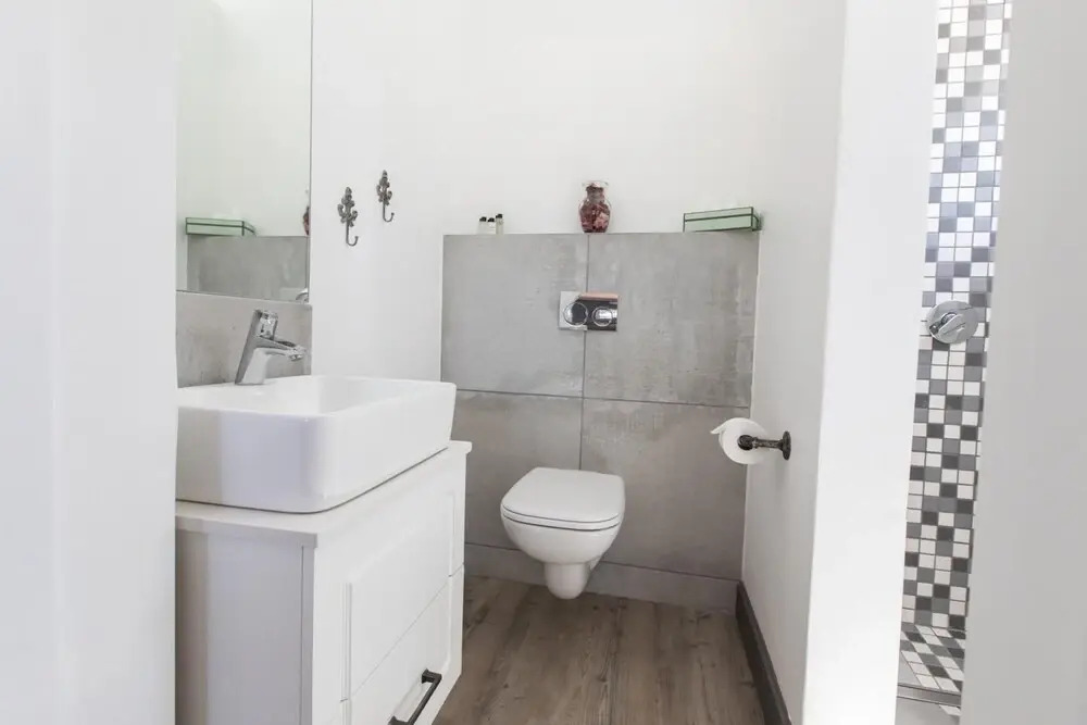 Sweetwater Guesthouse