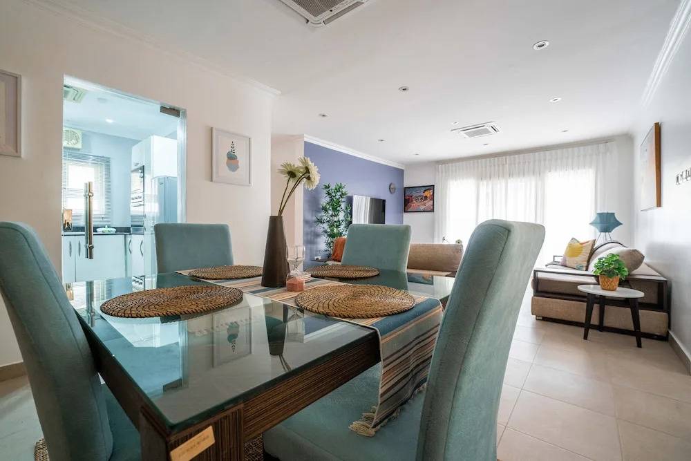 Urban Pumpkin 2-bedroom Apartment, Lekki Phase 1