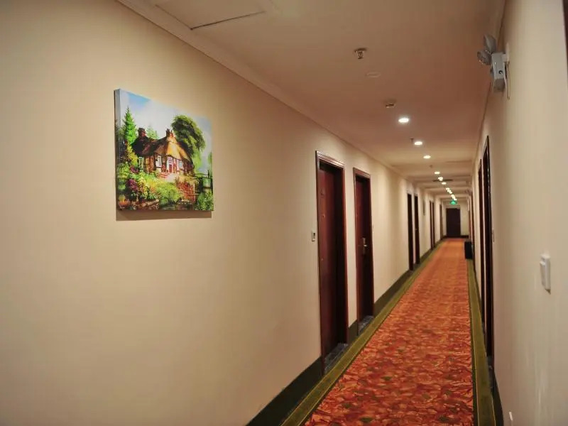 GreenTree Inn ZhanQian (W) Business Hotel