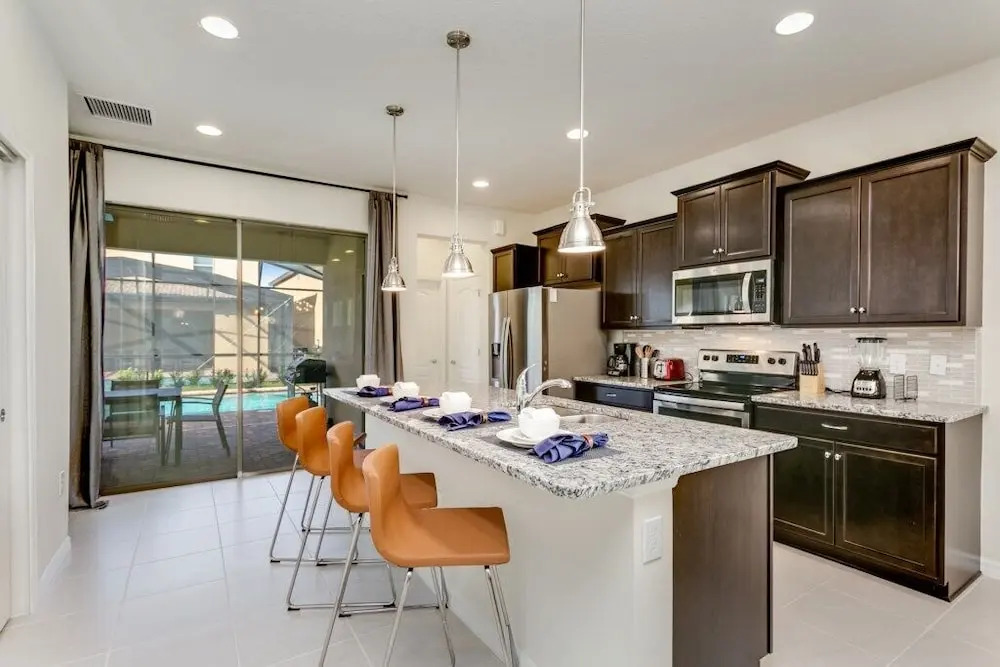 5 BED 5 Bath Resort Villa