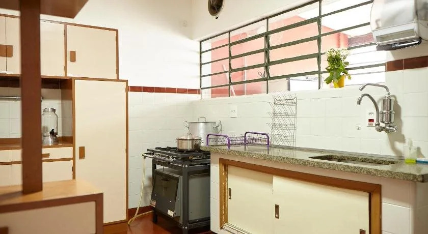 Hostel Alice