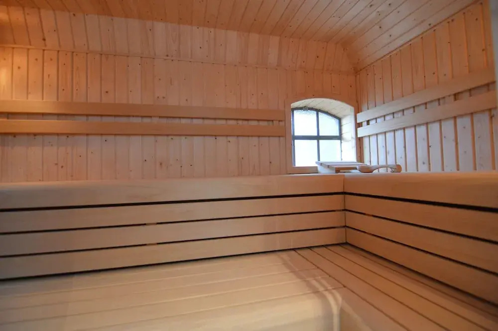 Stylish Farmhouse With Private Garden and Sauna