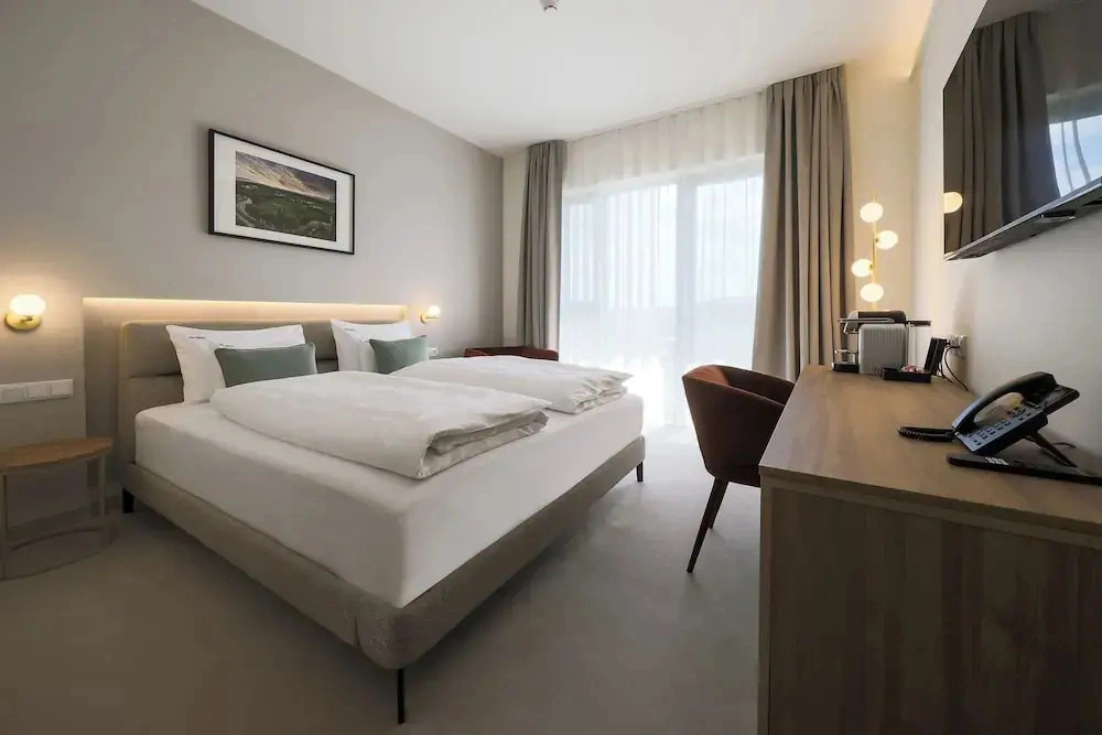 Hotel Essence