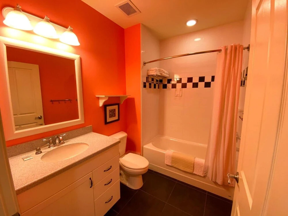 Harbour House at the Inn Unit 302 by Coastal Vacation Properties
