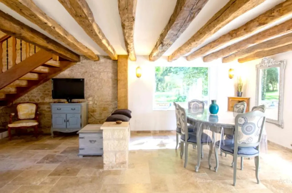 Villa confortable à Carlux avec piscine privée et jardin