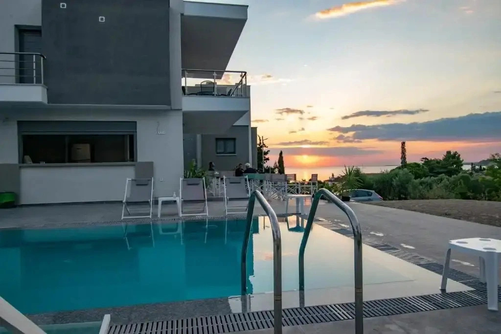 Heraclea Luxury Suites