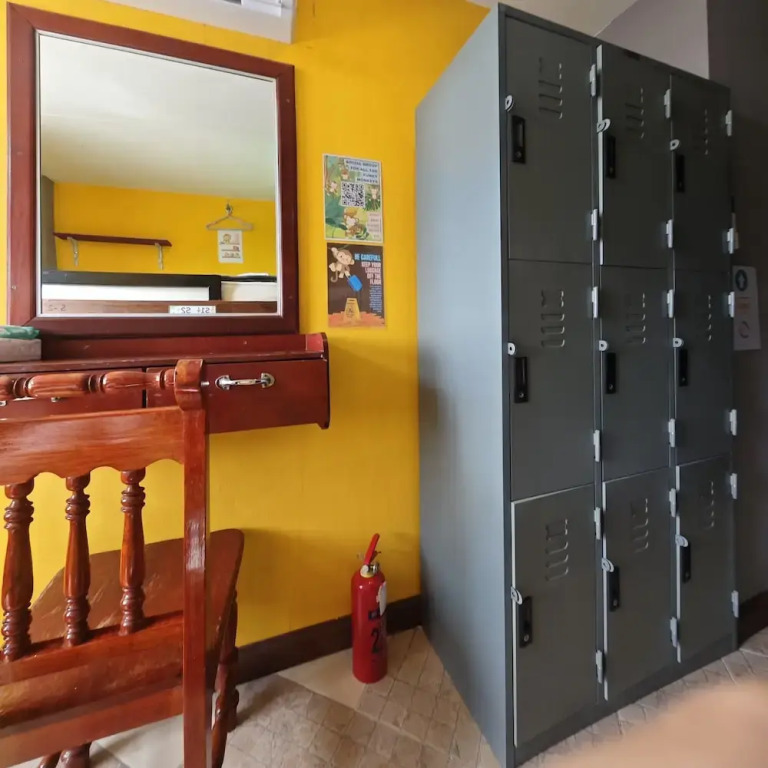 The Funky Monkey Hostel - 18 to 40 years old only