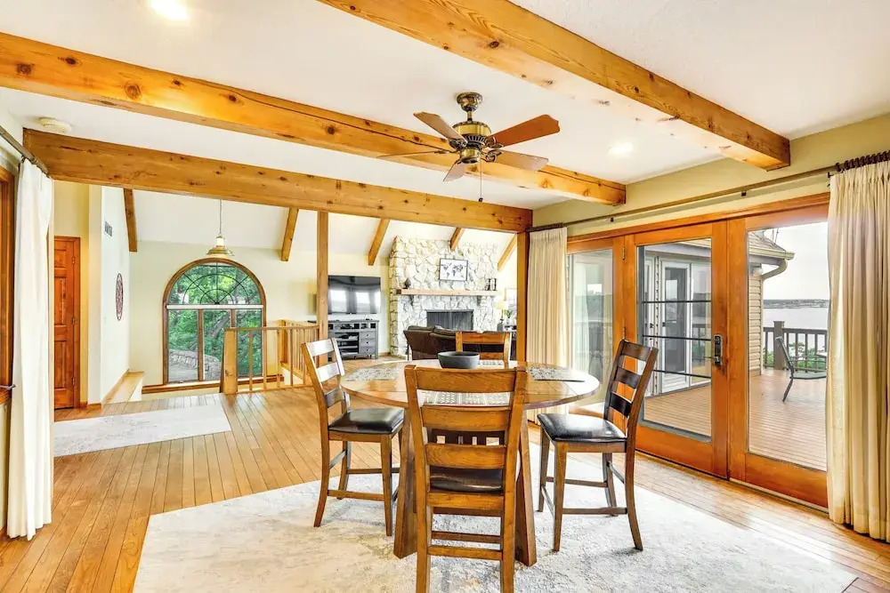 Spacious Osage Beach Home w/ Panoramic Lake Views