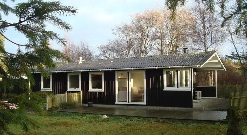 Slettestrand Holiday House - Bjerregårdsboulevarden 11 - ID 558