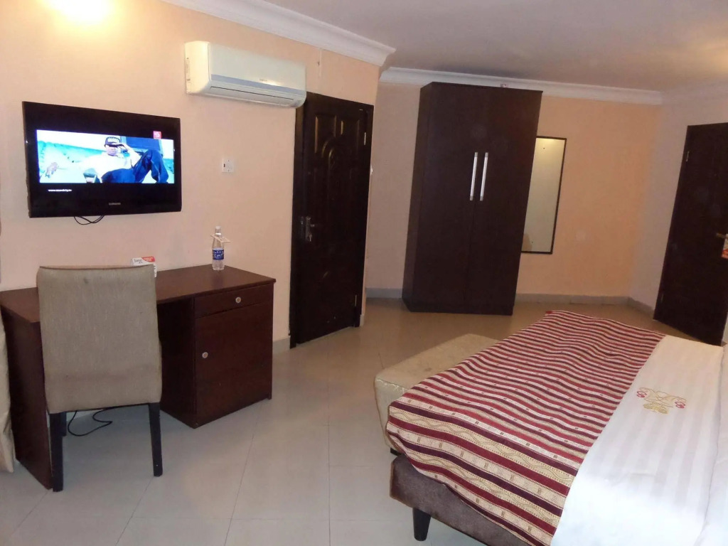 Signature Suites Victoria Island