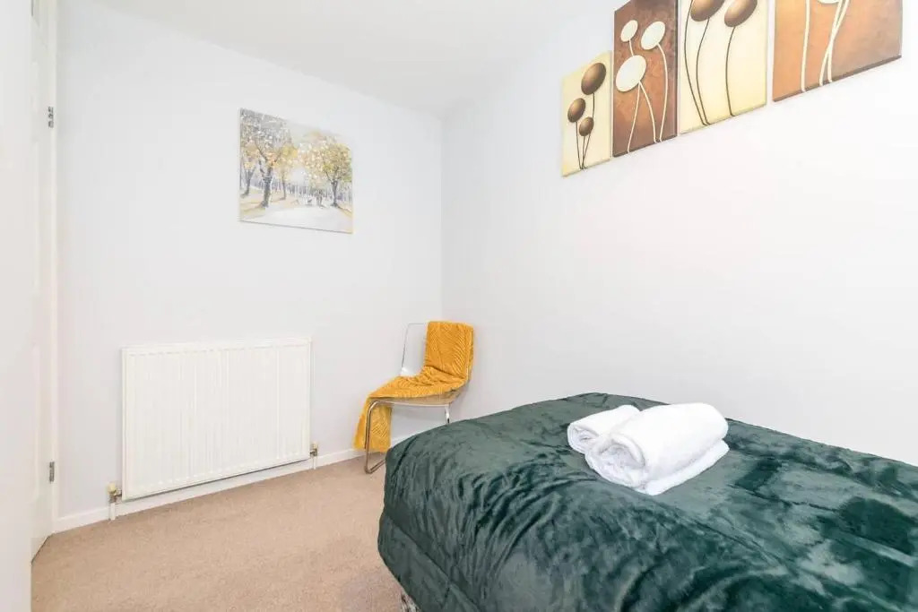 Milton Keynes Oldbrook Dexter-2BR by Homely Spaces