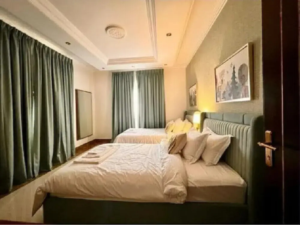 HOMETEL KHOZAMa
