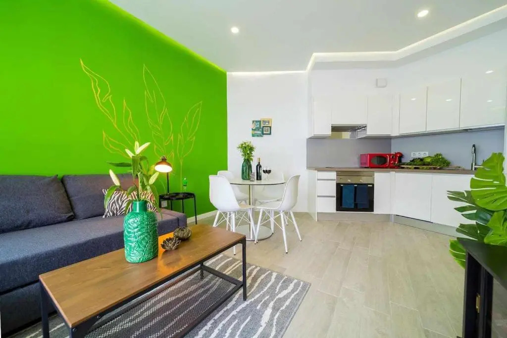 Ocean Garden Suite 11 con jardín privado