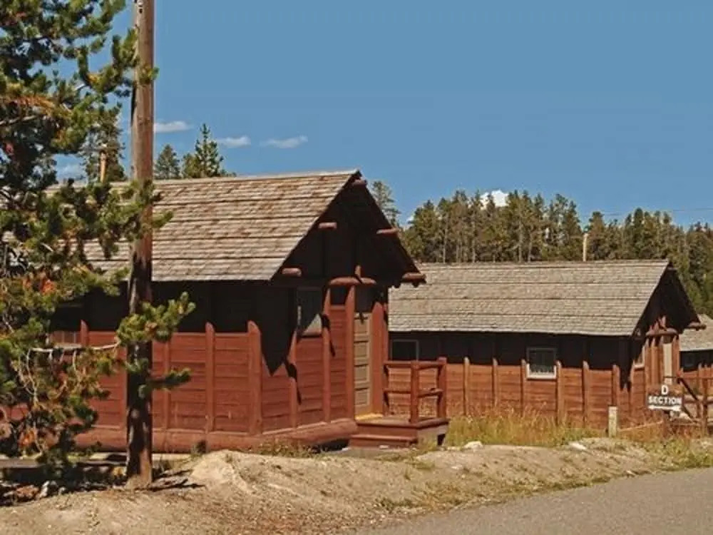 Lake Lodge