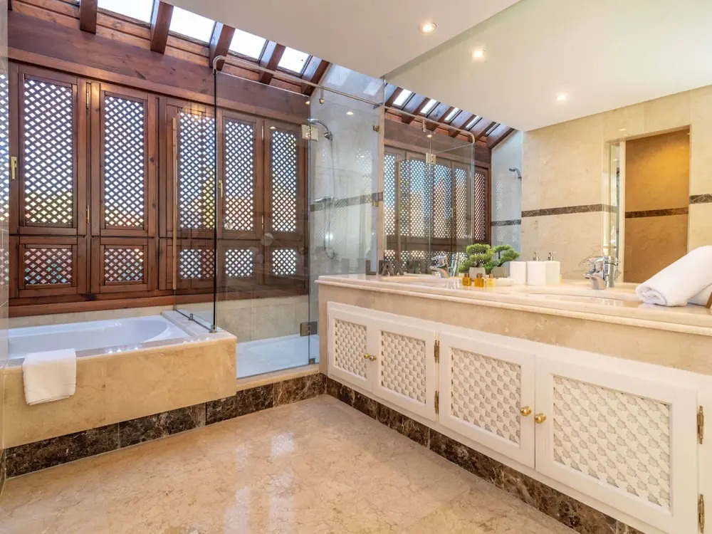 La Alzambra Duplex Penthouse Sea Views