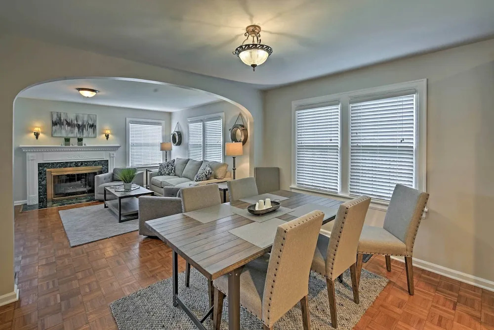 Indianapolis Vacation Rental - Walk to the Ims!