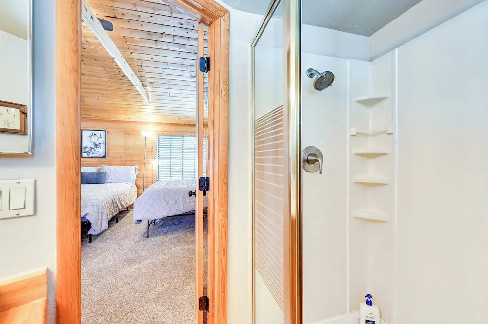 A-frame Munds Park Retreat: 35 Miles to Snowbowl